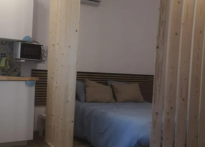 Estudio Completo A Estrenar En Triana